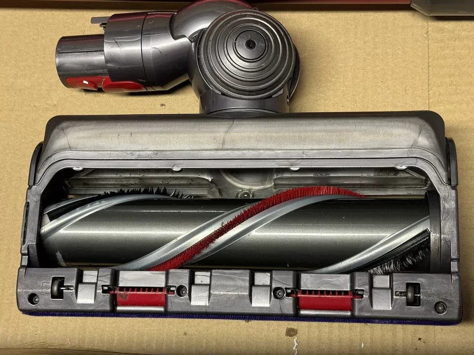 Dyson V11 Animal+ Cordless Stick Vacuum Cleaner - Fantastic Condition